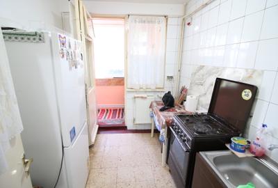 Apartament 3 camere Micro 16, etaj 2/4, 67 mp, 2 balcoane - 2