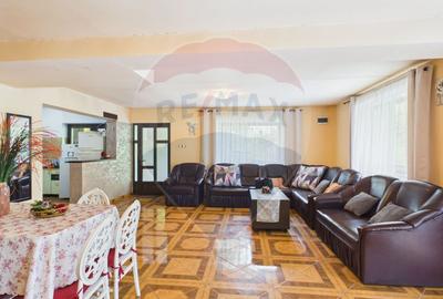 Pensiune/casa montană 9 camere în Dâmbovicioara, comision 0% - 25