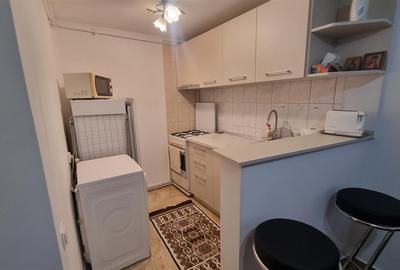 Studio la casa , zona strazii Lunga - 7