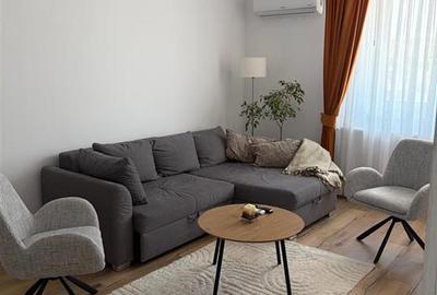 Apartament cu 2 camere semidecomandat, mobilat în Șelimbăr