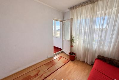 APARTAMENT 4 CAMERE - ETAJ 4 CU ȘARPANTĂ- ÎMPĂRATUL TRAIAN , LOC de PARCARE - 4