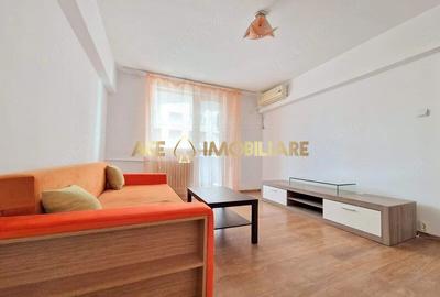 Apartament cu 2 camere semidecomandat, mobilat în Universitate