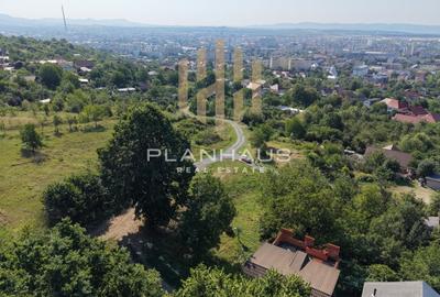 Teren Construcții intravilan de 1118 mp, în Săsar
