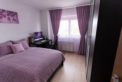 Apartament cu 3 camere semidecomandat, mobilat în Theodor Pallady