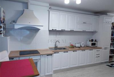Apartament cu 2 camere semidecomandat, mobilat în Buziașului