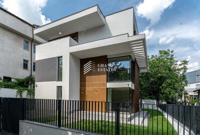 Vila individuala langa Lacul Baneasa | 6 camere, lift interior - 4