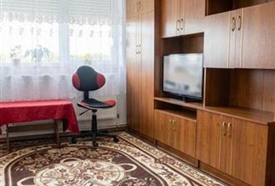 Apartament cu 2 camere nedecomandat în Sântandrei
