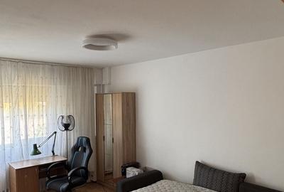 Garsonieră decomandată în Crângași