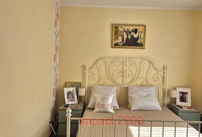 Casa zona Valu lui Traian pe colt - 3