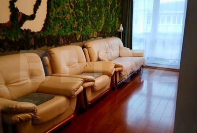 Apartament cu 3 camere decomandat, mobilat în Tudor