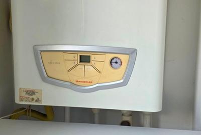 Timpuri noi,5min metrou si bld Unirii,semistradal,liniste! - 9