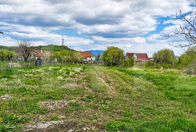 Teren Construcții intravilan de 700 mp, în Unirea