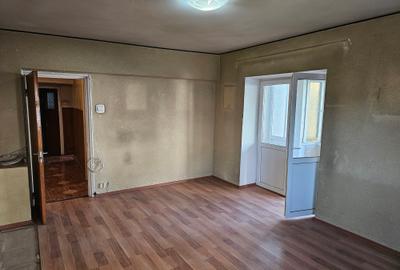 Vanzare 3 camere Mihalache-Pta 1Mai,1/4,decomandat,2 bai,balcon,liber,185000€ - 4