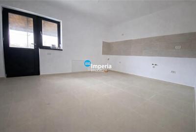 Casa P+M, 82 mp, placa, canalizare, asfalt, Ciurbesti Miroslava - 4