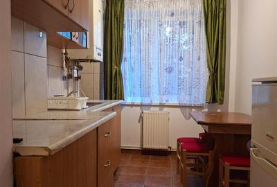 Apartament cu 2 camere decomandat, mobilat în Centrul Civic