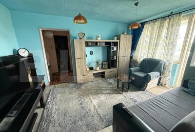 Apartament cu 2 camere semidecomandat, mobilat în Nord