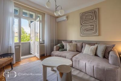 Apartament cu 4 camere, mobilat în Calea Victoriei
