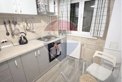 Apartament cu 2 camere de închiriat /vis-a-vis de Auchan Vitan/ 550 € - 2