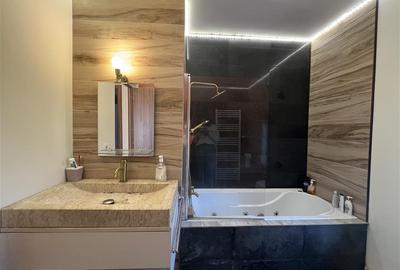 Casa si garaj cu 4 camere - 16