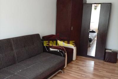 Garsonieră semidecomandată în Central
