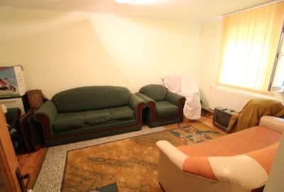 Vand/Schimb casa 3 camere Vanatori, utilitati, teren 1000mp - 10