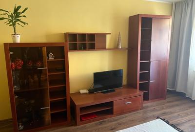 Apartament cu 2 camere decomandat, mobilat în Lujerului