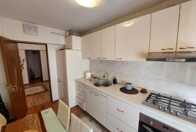 3 camere, etaj 4, complet mobilat, Ultracentral, str. Victoriei - 5