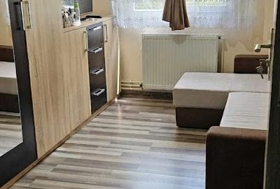 Apartament in bloc de caramida, zona Circumvalatiunii-Favorit - 3