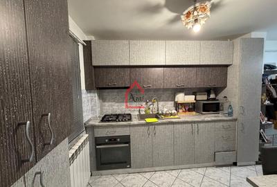 Apartament cu doua camere, Etajul 1/4, Nicolina - 1