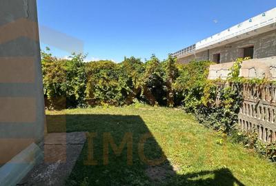 Casă de vânzare în Palazu Mare, 4 camere, teren 655 mp, construcție din cărămidă - 17