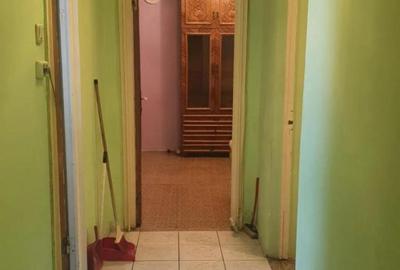 89000 euro -2 camere - metrou 1decembrie- centrala proprie - 3