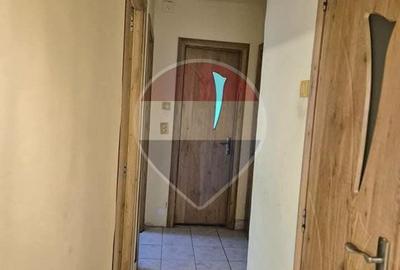 Apartament cu 4 camere de închiriat în zona Central - 3