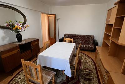 Apartament cu 3 camere în Trivale