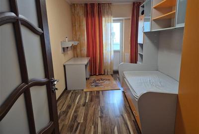 Apartament 3 camere de inchiriat zona Pacurari - Pizza Smile - 4