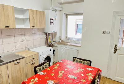 Apartament la casa cu 2 camere si pivnita in Centrul Istoric din Sibiu - 15