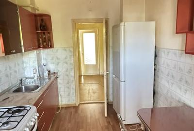Apartament 3 camere si 2 bai de vanzare, str. Tipografilor, Nord Bacau - 2