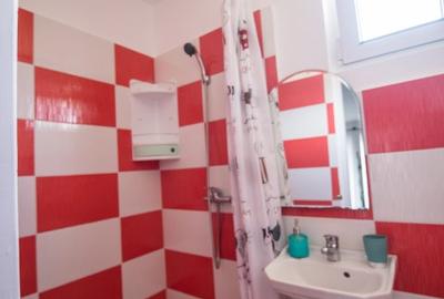 Exclusiv! Pensiune 6 camere - Vama Veche - Centru - 239.000 euro (Cod E8) - 36