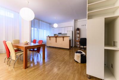 Apartament cu 2 camere semidecomandat, mobilat în Mărăști