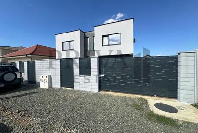 Duplex cu 4 camere în Moșnița Nouă