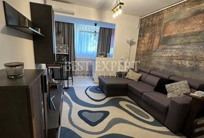 Apartament cu 3 camere semidecomandat, mobilat în Apărătorii Patriei