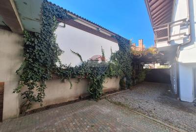 Descoperă un studio exclusivist la vila pe Calea Turnișorulu - 7