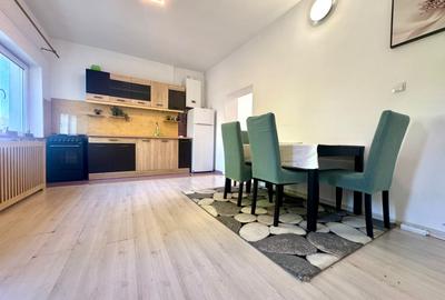 Apartament cu 3 camere semidecomandat, mobilat în Gheorgheni