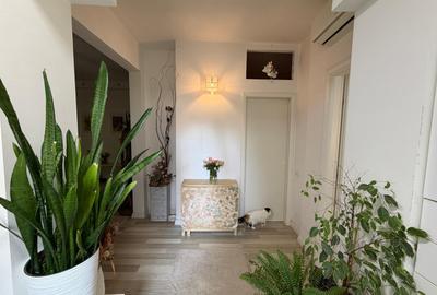 PROPUN SPRE VANZARE CASA RENOVATA ZONA 1 MAI - 8