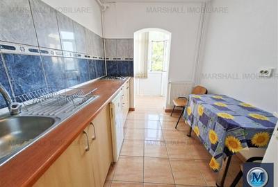 Apartament cu 2 camere decomandat în Republicii