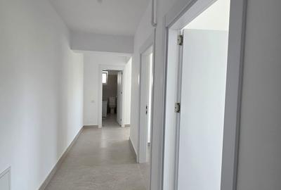 Apartament 2 camere de vanzare Platinum Residence sector 4 - 14