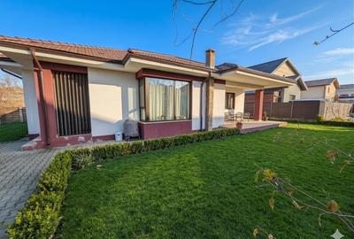 Casă individuală cu 4 camere în Corbeanca