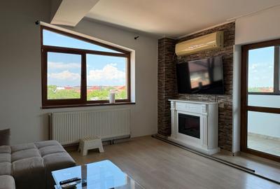 Apartament cu 3 camere semidecomandat, mobilat în Central