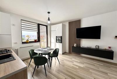 Apartament cu 2 camere decomandat, mobilat în Est