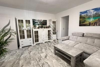 Apartament cu 2 camere semidecomandat, mobilat în Dâmbovița
