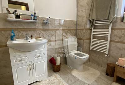 Vila  Frumoasa , individuala ,Sibiu ,7 camere , 5 Bai , mobilata ,utilata - 31